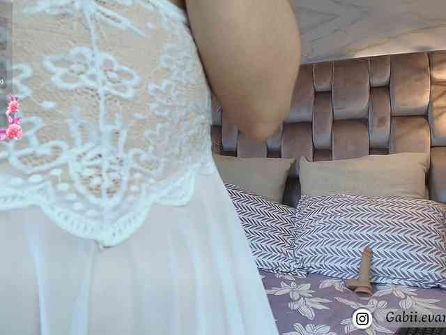 gabyevans webcam
