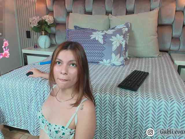 gabyevans webcam