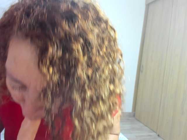 sarita1919's BongaCams show and profile