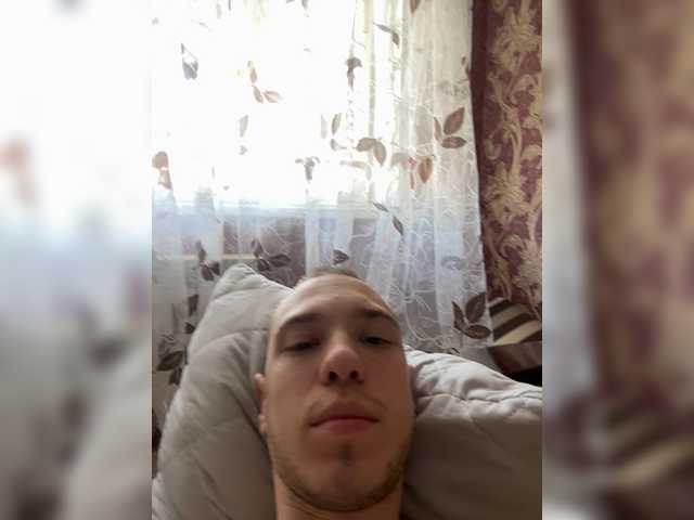 feezkayulia online