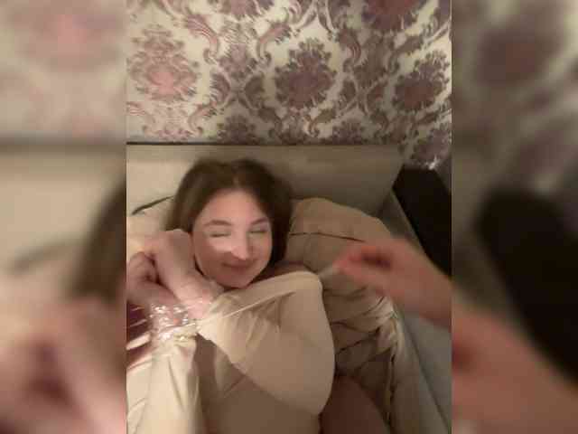 Arinkaaaa webcam