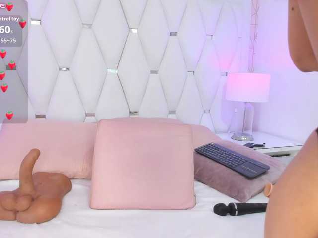 ChloeCartier live cam on BongaCams