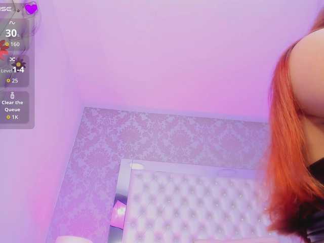 ChloeCartier live webcam show