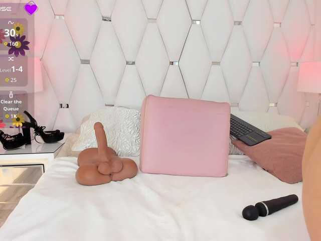 ChloeCartier live cam on BongaCams