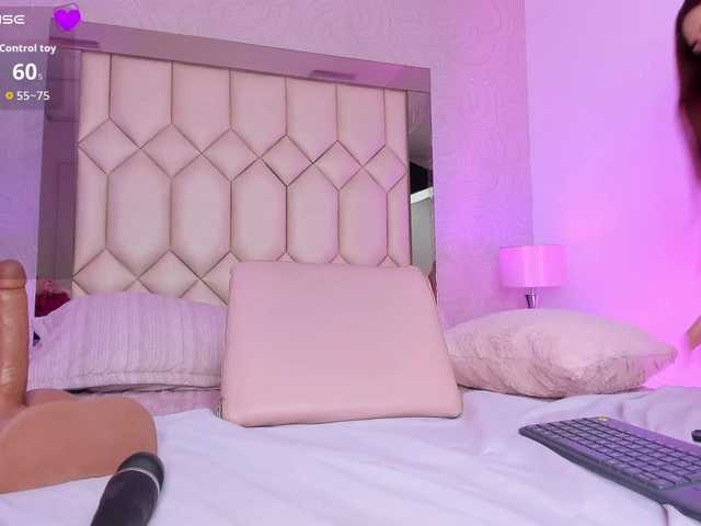 ChloeCartier live cam on BongaCams