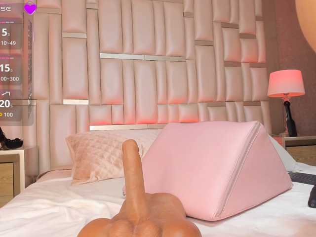 ChloeCartier live cam preview