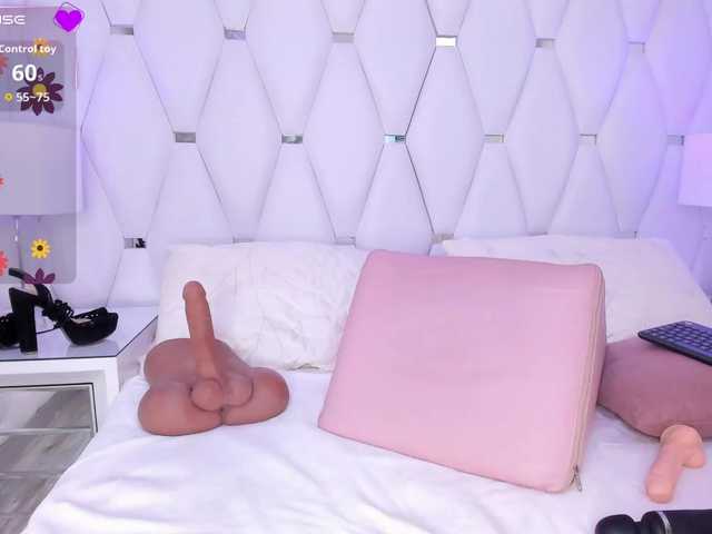 ChloeCartier live cam on BongaCams