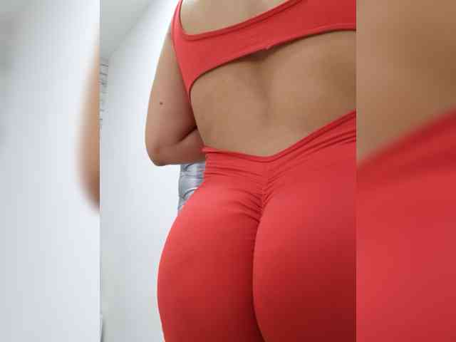 ChloeCartier webcam