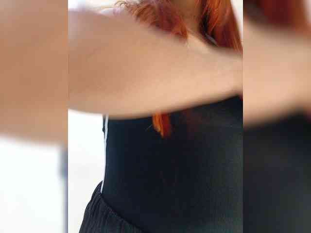 ChloeCartier webcam