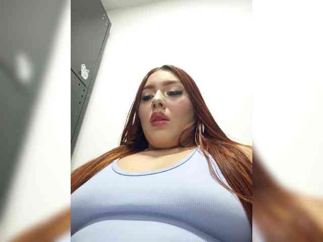ChloeCartier webcam