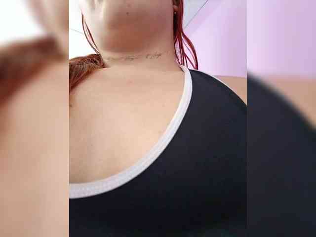 ChloeCartier webcam