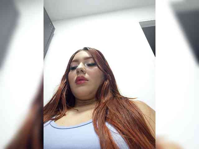 ChloeCartier webcam