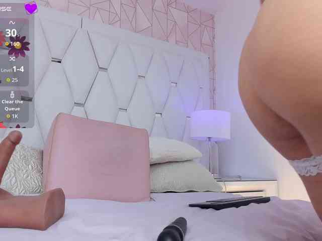 ChloeCartier webcam