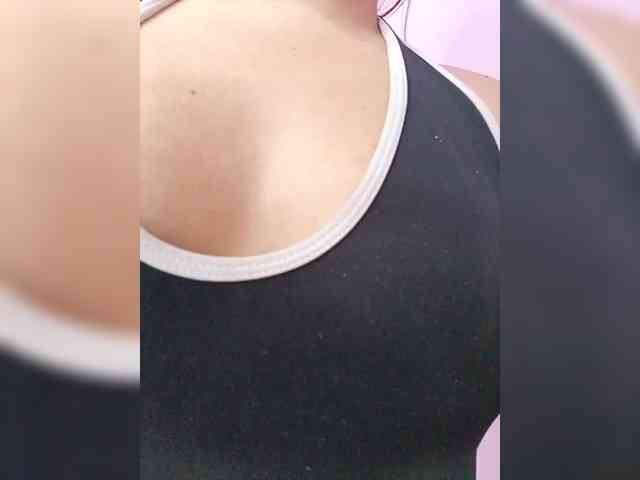 ChloeCartier webcam