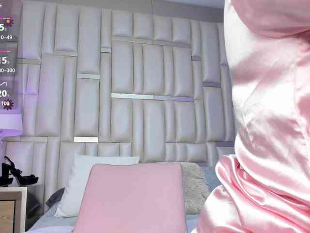 ChloeCartier webcam