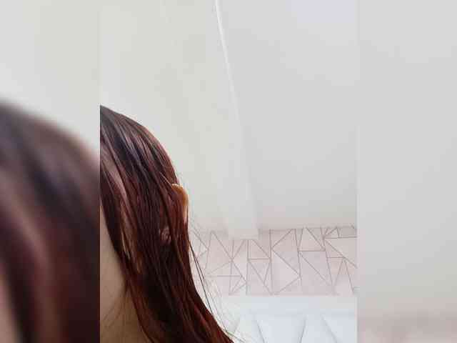 ChloeCartier webcam