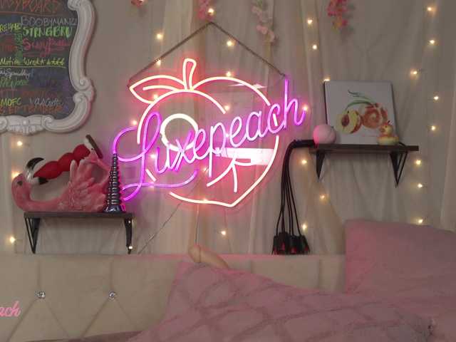 LuxePeach