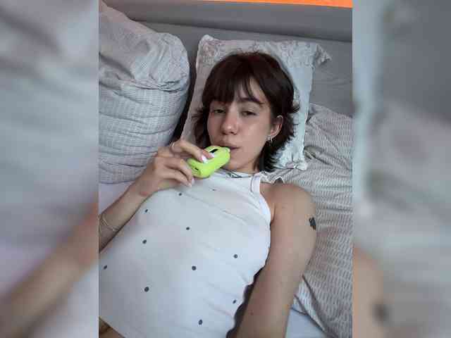 PookiePolly webcam