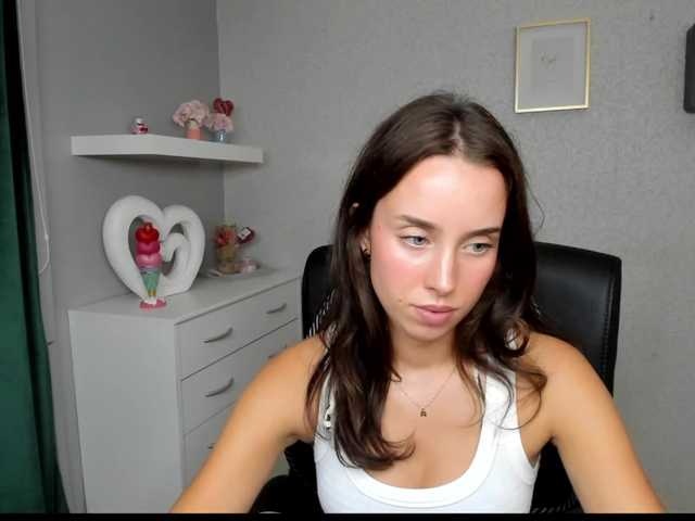 adeleLive live webcam show