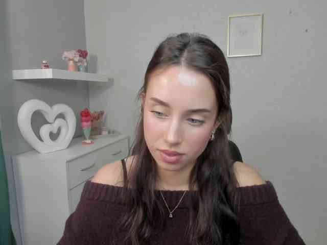 adeleLive webcam