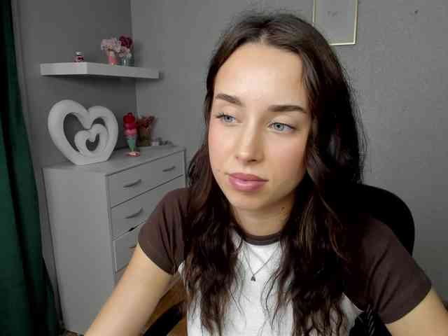 adeleLive webcam