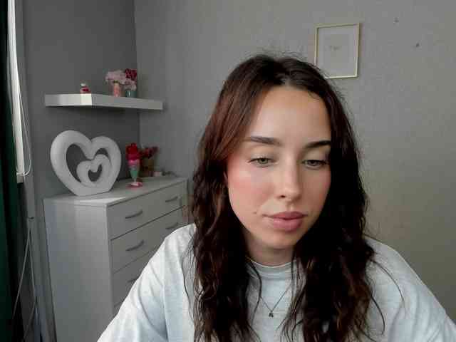 adeleLive webcam