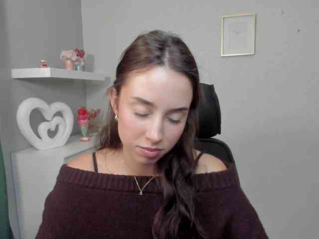 adeleLive webcam