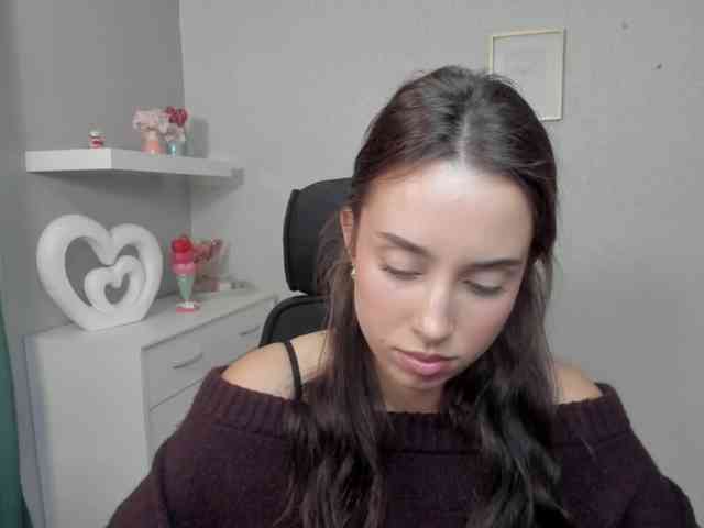 adeleLive webcam