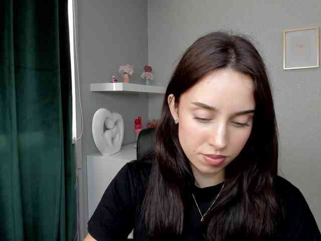 adeleLive webcam