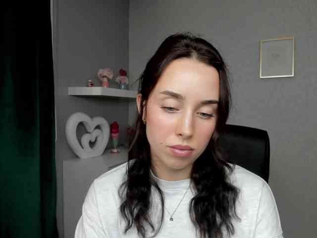 adeleLive webcam