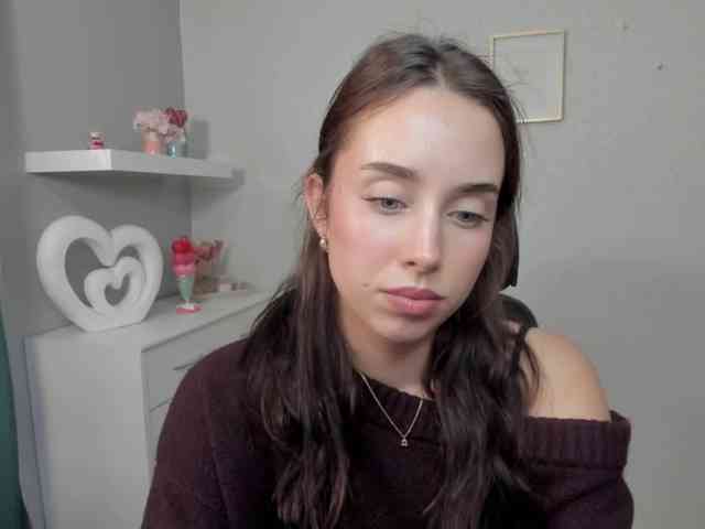 adeleLive webcam