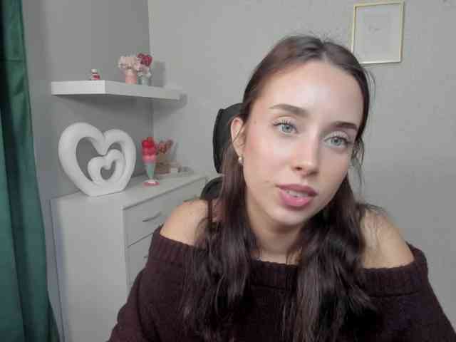 adeleLive webcam