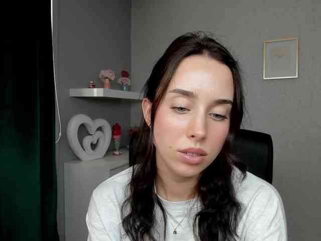 adeleLive webcam