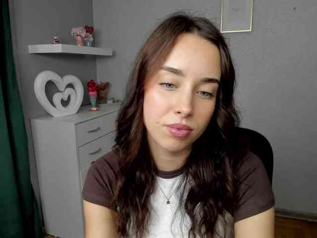 adeleLive webcam