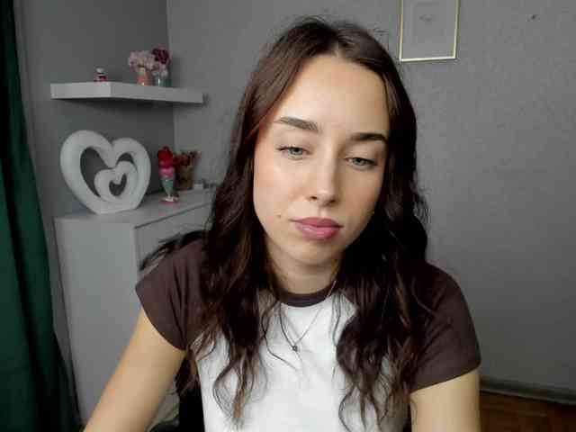 adeleLive webcam