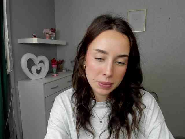 adeleLive webcam