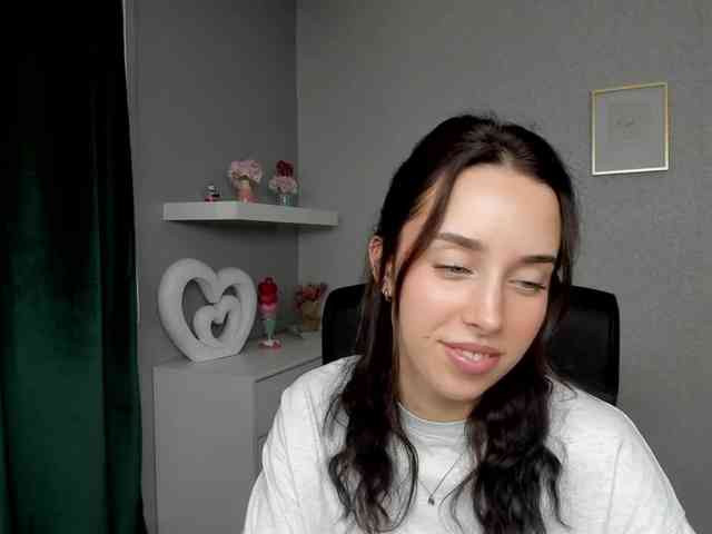 adeleLive webcam