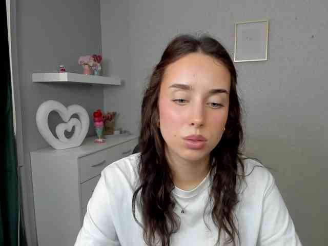 adeleLive webcam