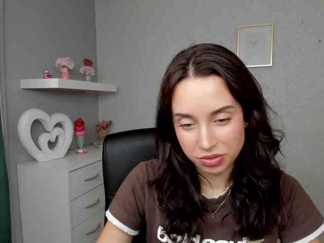 adeleLive webcam