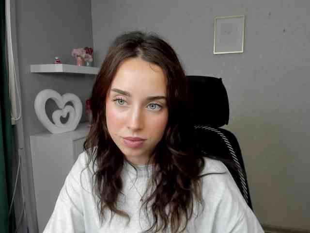 adeleLive webcam