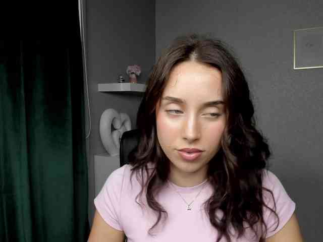 adeleLive webcam