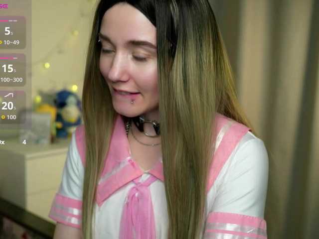 sweetari live cam on BongaCams