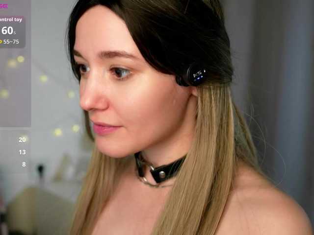 sweetari live cam on BongaCams