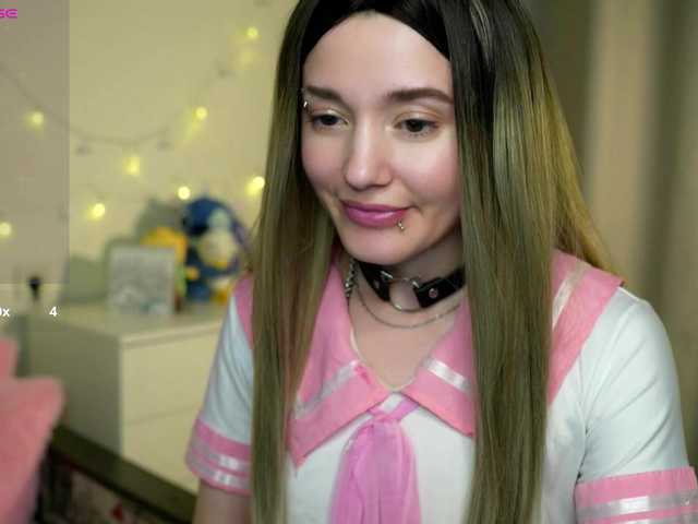 sweetari live cam on BongaCams