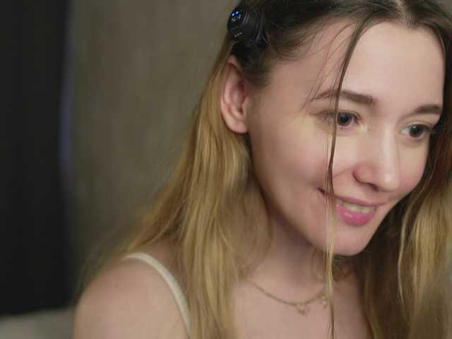 sweetari live cam on BongaCams