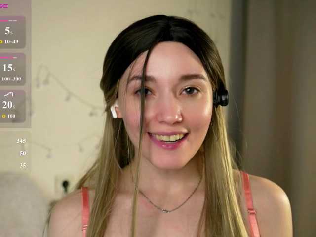 sweetari live cam on BongaCams