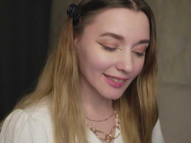 sweetari live cam on BongaCams