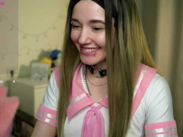 sweetari live cam on BongaCams