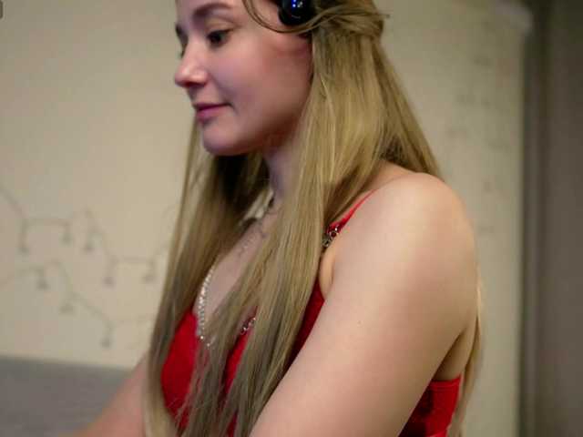 sweetari live cam on BongaCams