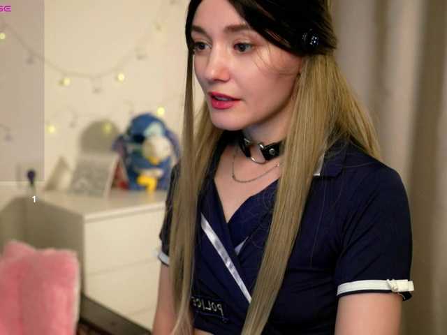 sweetari live cam on BongaCams
